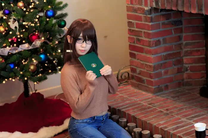 모에 이오리, 사진집 (월요일의 그 아이) Set.01